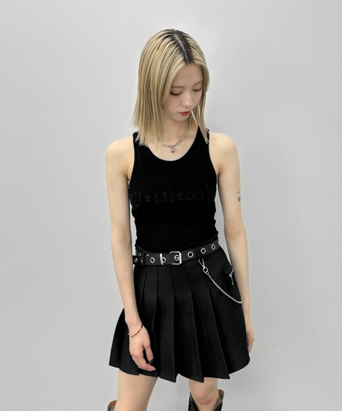 YENN★新品未使用❣️タンクトップ セール】[MODE NORM CORE]カップ付きシャイニータンクトップ