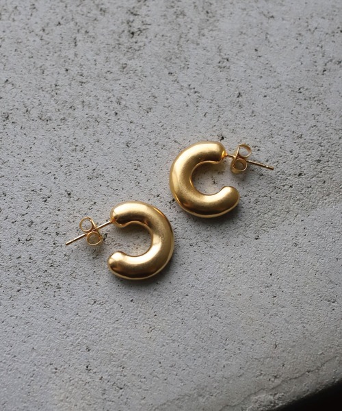 TEN.（テン）の「18KGP ベーグルピアス（ピアス（両耳用）・レディース・ゴールド・FREE）」の10枚目の写真