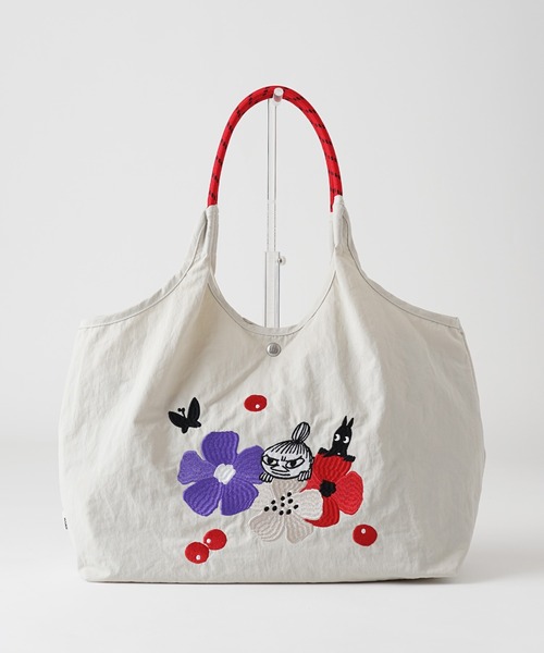 MOOMIN（ムーミン）の「【MOOMIN】(ムーミン) 軽量 収納力 しっかり お買い物 にも 刺繍 マルシェバッグ（トートバッグ・レディース・レッド/ライトグレー/カーキ/ブルー/グレイッシュブルー/グレー/ベージュ/ネイビー/ライトベージュ/グレー系その他/グリーン系その他/レッド系2/グリーン/セージグリーン/ミント/アッシュグレー/チャコール/ヘザーチャコール・ONE SIZE）」の22枚目の写真