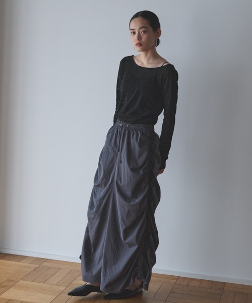 AIC.（エーアイシー）の「シアーベロアバックオープントップス（Tシャツ/カットソー・レディース・ダークブラウン/オフホワイト/カーキ/ブラック/ベージュ・FREE）」の14枚目の写真