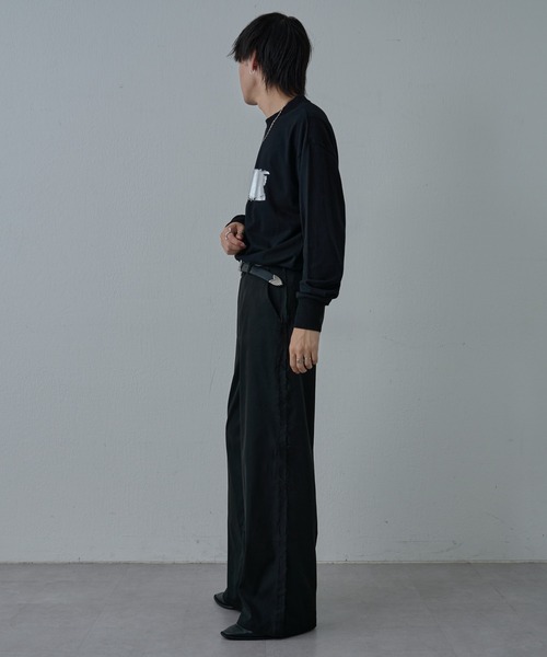 COLONY 2139(コロニートゥーワンスリーナイン)の「箔プリント長袖Tシャツ(Tシャツ/カットソー・メンズ・ホワイト/ブラック・MEDIUM/LARGE)」の14枚目の写真
