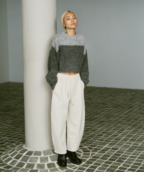 AIC.（エーアイシー）の「裏起毛カーブシルエットパンツ（スウェットパンツ・レディース・ホワイト系/ブラック/グレー・FREE）」の15枚目の写真