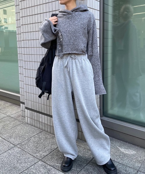 AIC.（エーアイシー）の「裏起毛カーブシルエットパンツ（スウェットパンツ・レディース・ホワイト系/ブラック/グレー・FREE）」の9枚目の写真