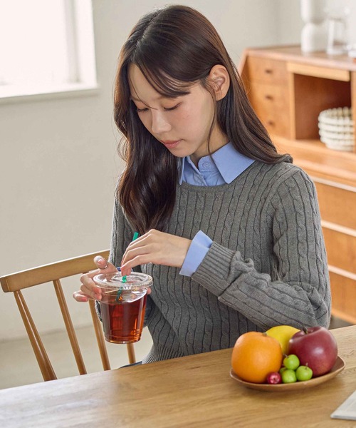 CHAN ME(チャンミ)の「ケーブルクロップドニット(ニット/セーター・レディース・ブラック/アイボリー/グレー/ネイビー/ボルドー/キャメル・MEDIUM/LARGE/X-LARGE)」の19枚目の写真