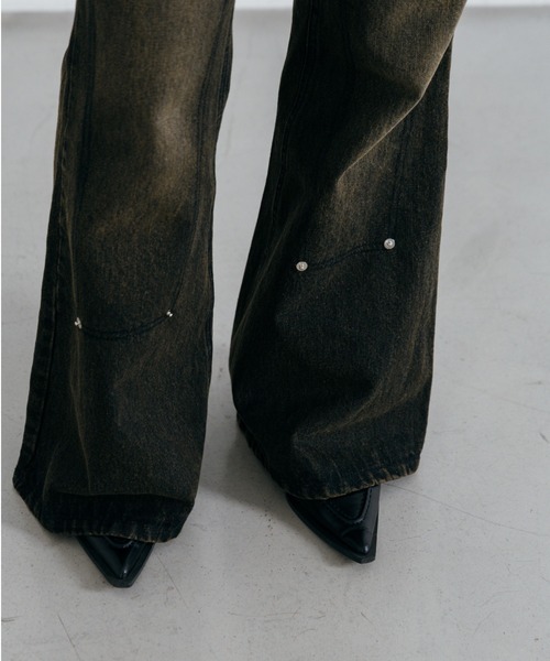 Lui's（ルイス）の「【cierio /シエリオ 】 スタッズデニムパンツ（デニムパンツ・レディース・インディゴブルー/ブラック・2/1）」の11枚目の写真