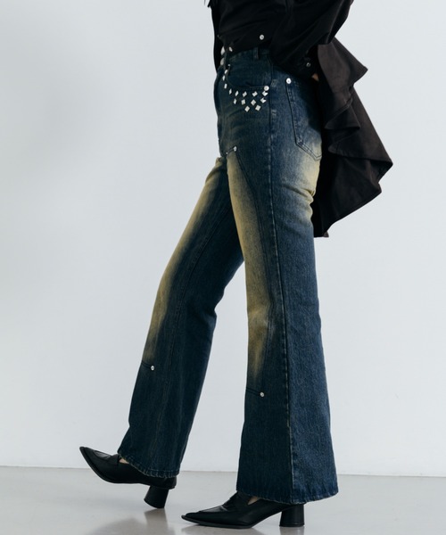 Lui's（ルイス）の「【cierio /シエリオ 】 スタッズデニムパンツ（デニムパンツ・レディース・インディゴブルー/ブラック・2/1）」の18枚目の写真