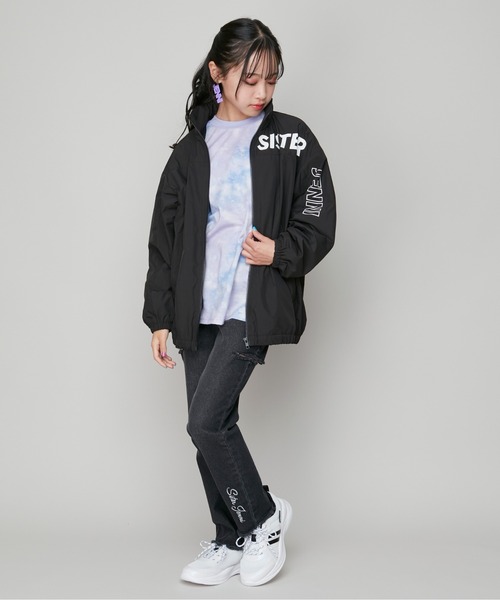 SISTER JENNI(SISTER JENNI)の「フード収納ロゴウィンドブレーカー(ナイロンジャケット・キッズ・ブラック/ラベンダー・150cm/160cm/130cm/140cm)」の5枚目の写真