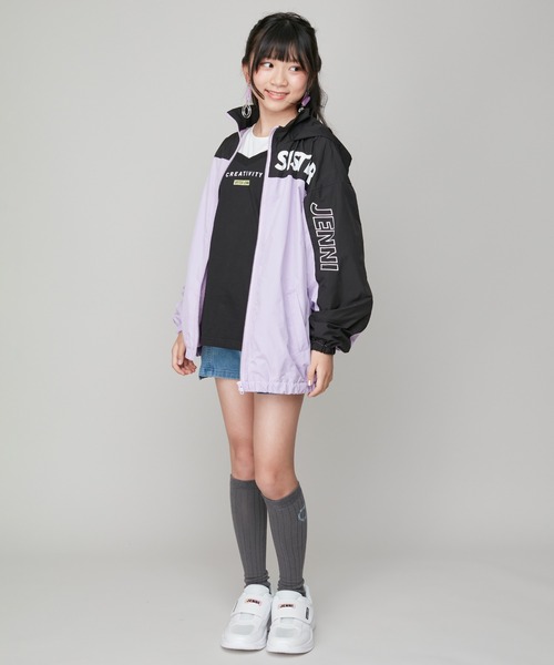SISTER JENNI(SISTER JENNI)の「フード収納ロゴウィンドブレーカー(ナイロンジャケット・キッズ・ブラック/ラベンダー・150cm/160cm/130cm/140cm)」の7枚目の写真