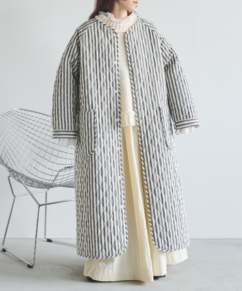 Libra Cue（リブラ キュー）の「キルティングボリュームコート（ノーカラーコート・レディース・その他/アイボリー/ブラック・FREE）」の12枚目の写真