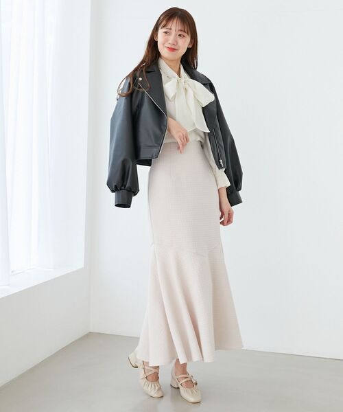 MAJESTIC LEGON（マジェスティックレゴン）の「バリエボウタイブラウス（シャツ/ブラウス・レディース・アイボリー/ブラック系その他/ブラウン系その他2・MEDIUM）」の4枚目の写真