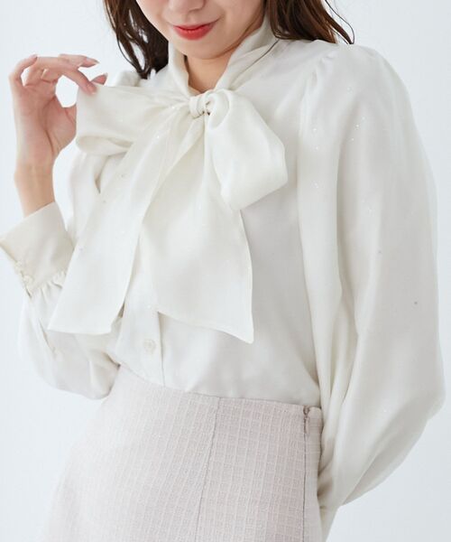 MAJESTIC LEGON（マジェスティックレゴン）の「バリエボウタイブラウス（シャツ/ブラウス・レディース・アイボリー/ブラック系その他/ブラウン系その他2・MEDIUM）」の12枚目の写真