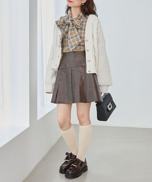 MAJESTIC LEGON（マジェスティックレゴン）の「バリエボウタイブラウス（シャツ/ブラウス・レディース・アイボリー/ブラック系その他/ブラウン系その他2・MEDIUM）」の16枚目の写真