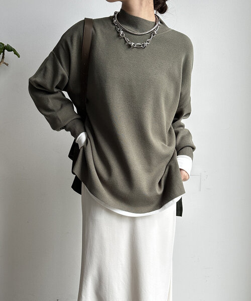DouDou(ドゥドゥ)の「【WEB限定】モックネックニットプルオーバー(ニット/セーター・レディース・カーキ/チャコールグレー/ブルー/ベージュ・FREE)」の1枚目の写真