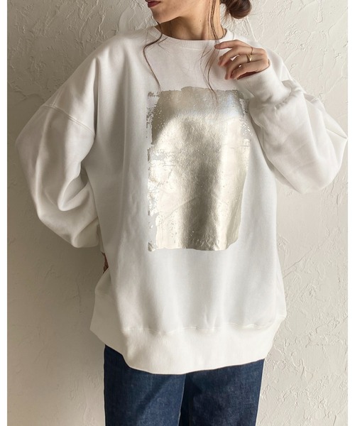 She's Closet(シーズクローゼット)の「オーバーサイズ長袖メタリック箔プリント裏起毛スウェット(スウェット・レディース・オフホワイト/スミクロ・FREE)」の15枚目の写真
