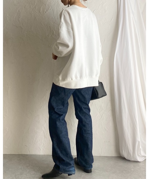 She's Closet(シーズクローゼット)の「オーバーサイズ長袖メタリック箔プリント裏起毛スウェット(スウェット・レディース・オフホワイト/スミクロ・FREE)」の18枚目の写真