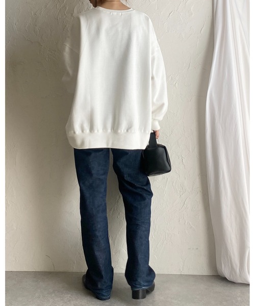 She's Closet(シーズクローゼット)の「オーバーサイズ長袖メタリック箔プリント裏起毛スウェット(スウェット・レディース・オフホワイト/スミクロ・FREE)」の19枚目の写真