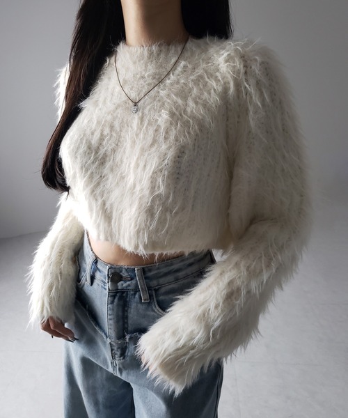 me+em select(ミームセレクト)の「【 3color 】モヘアライクショートシャギーニット / mohair-like short shaggy knit(ニット/セーター・レディース・ブラック/ホワイト/グレー・FREE)」の2枚目の写真