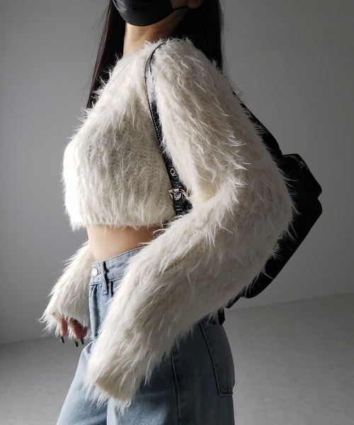 me+em select(ミームセレクト)の「【 3color 】モヘアライクショートシャギーニット / mohair-like short shaggy knit(ニット/セーター・レディース・ブラック/ホワイト/グレー・FREE)」の17枚目の写真