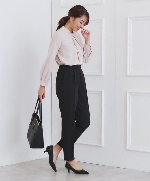 index（インデックス）の「＜通勤・セレモニー/セットアップ対応＞ストレッチテーパードパンツ【洗濯機洗い可/イージーアイロン】（その他パンツ・レディース・ネイビー系5/ブラック/ナチュラル・42/38/36/40）」の5枚目の写真