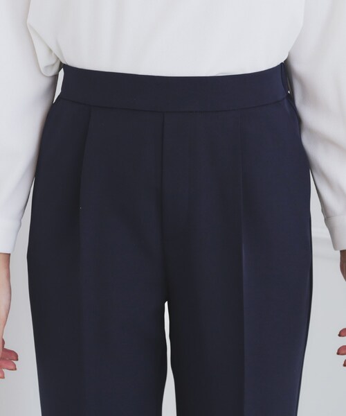 index（インデックス）の「＜通勤・セレモニー/セットアップ対応＞ストレッチテーパードパンツ【洗濯機洗い可/イージーアイロン】（その他パンツ・レディース・ネイビー系5/ブラック/ナチュラル・42/38/36/40）」の19枚目の写真
