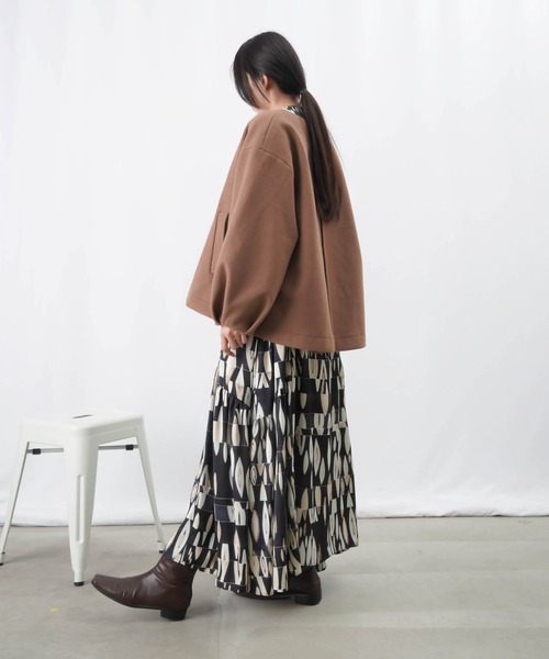 【セール】LC/LLL 袖タックVネックジャケット / 袖ボリュームウールライクショートジャケット（ノーカラージャケット）｜LUCA/LADY LUCK LUCA（ルカ/レディラックルカ）