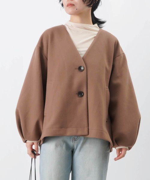 【セール】LC/LLL 袖タックVネックジャケット / 袖ボリュームウールライクショートジャケット（ノーカラージャケット）｜LUCA/LADY LUCK LUCA（ルカ/レディラックルカ）