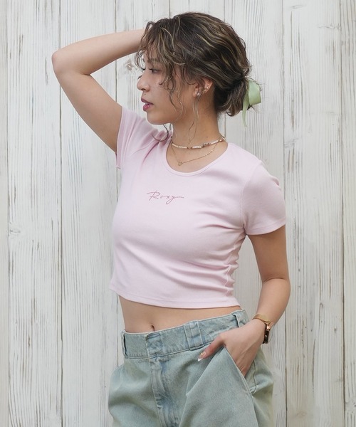 ROXY(ロキシー)の「ROXY/ロキシー ラインストーンロゴ ミニTシャツ RST251649M(Tシャツ/カットソー・レディース・ホワイト/グレー/ライトピンク/ライトブルー/ブラック・L/M)」の5枚目の写真