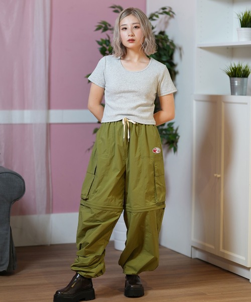 ROXY(ロキシー)の「ROXY/ロキシー ラインストーンロゴ ミニTシャツ RST251649M(Tシャツ/カットソー・レディース・ホワイト/グレー/ライトピンク/ライトブルー/ブラック・L/M)」の16枚目の写真