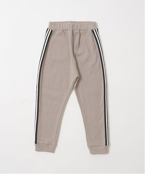 b・ROOM（ビールーム）の「【ともパン】サイドラインテーパードパンツ（その他パンツ・キッズ・ブルー/グレイッシュベージュ/チャコール/ネイビー/シルバーグレー/モスグリーン/ライトカーキ/ブラック/ライトベージュ・140cm/120cm/110cm/100cm/130cm）」の15枚目の写真