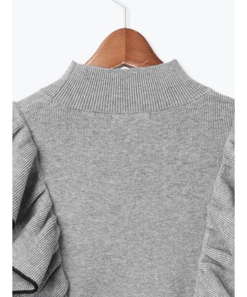 Te chichi（テチチ）の「バーティカルラッフルフリルニット（ニット/セーター・レディース・ブラック/グレー/オフホワイト・F）」の6枚目の写真