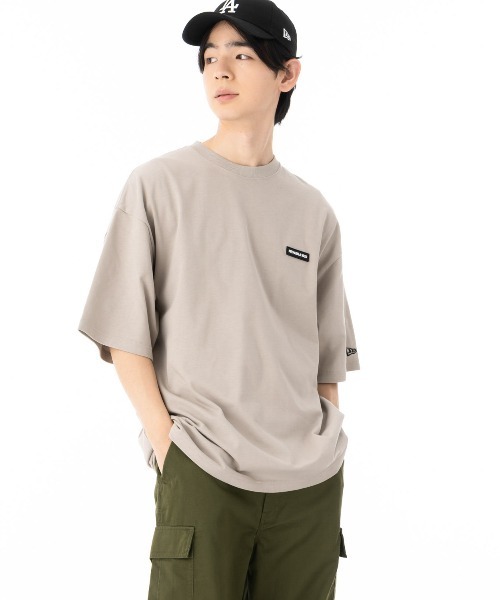 NEW ERA（ニューエラ）の「ニューエラ 半袖Tシャツ オーバーサイズ コットン（Tシャツ/カットソー・メンズ・ブラック/ベージュ/ホワイト・XXL/S/M/L/XL）」の5枚目の写真