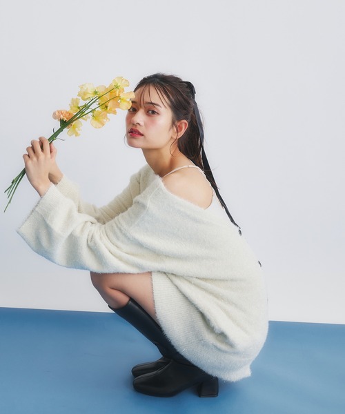 fupel(フぺル)の「2way lame mix knit cardigan /2wayラメミックスニットカーディガン(カーディガン/ボレロ・レディース・アイボリー/グレー・FREE)」の21枚目の写真