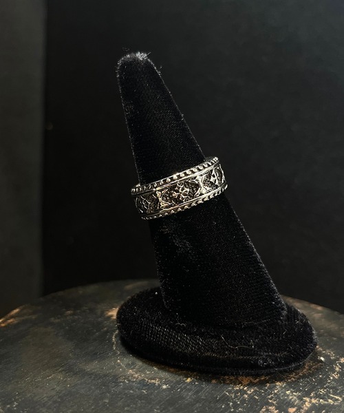 CALIFORNIA OUTFITTERS（カリフォルニア アウトフィッターズ）の「3-1C31 大 小  シルバー クロス デザインリング（リング・メンズ・シルバー系2/シルバー系1・16号/18号/20号）」の6枚目の写真