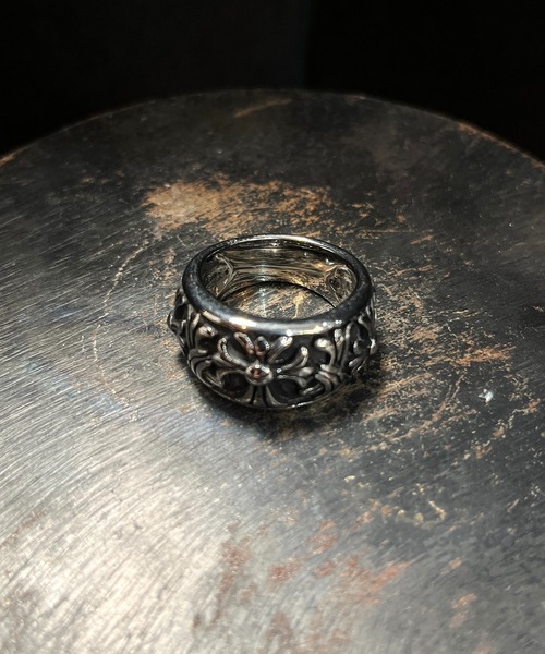 CALIFORNIA OUTFITTERS（カリフォルニア アウトフィッターズ）の「3-1C31 大 小  シルバー クロス デザインリング（リング・メンズ・シルバー系2/シルバー系1・16号/18号/20号）」の7枚目の写真