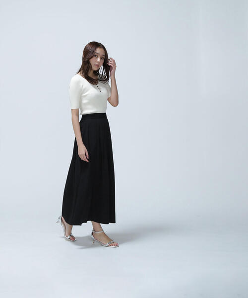 NATURAL BEAUTY BASIC（ナチュラルビューティーベーシック）の「◇タックプリーツフレアスカート（スカート・レディース・ブラック/ライトグリーン/オフホワイト・MEDIUM/P/S）」の6枚目の写真