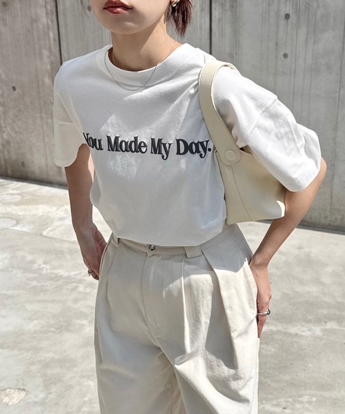 andme（アンドミー）の「立体ロゴプリント半袖Tシャツ（Tシャツ/カットソー・レディース・ネイビー/キナリ/ホワイト×レッド/ホワイト×グレー・S/M）」の3枚目の写真