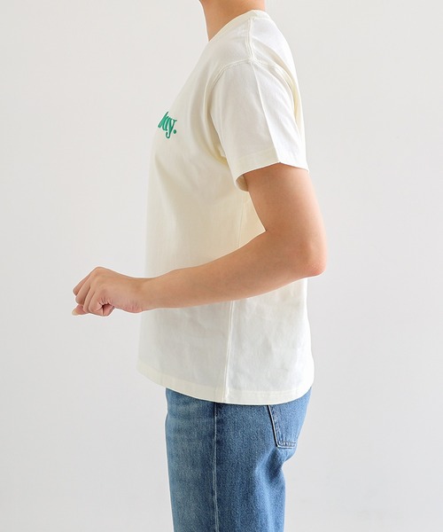 andme（アンドミー）の「立体ロゴプリント半袖Tシャツ（Tシャツ/カットソー・レディース・ネイビー/キナリ/ホワイト×レッド/ホワイト×グレー・S/M）」の5枚目の写真