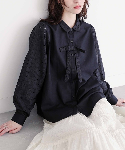 somari imagination（ソマリ イマジネーション）の「『コットンレースリボン付きブラウス』（シャツ/ブラウス・レディース・オフホワイト/ブラック・1/2）」の22枚目の写真