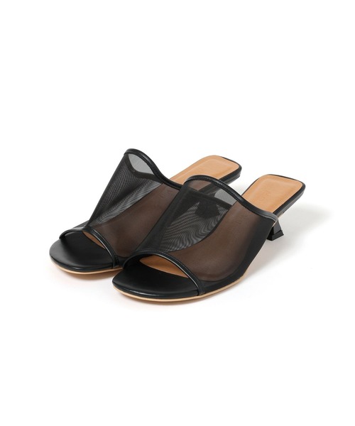 BAYFLOW（ベイフロー）の「[安定感のある履き心地]フレフィットメッシュミュール（サンダル・レディース・ブラック/シルバー・MEDIUM/LARGE）」の5枚目の写真