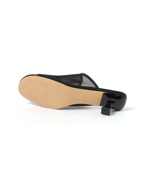 BAYFLOW（ベイフロー）の「[安定感のある履き心地]フレフィットメッシュミュール（サンダル・レディース・ブラック/シルバー・MEDIUM/LARGE）」の9枚目の写真