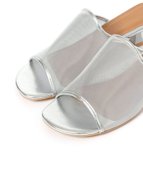 BAYFLOW（ベイフロー）の「[安定感のある履き心地]フレフィットメッシュミュール（サンダル・レディース・ブラック/シルバー・MEDIUM/LARGE）」の13枚目の写真