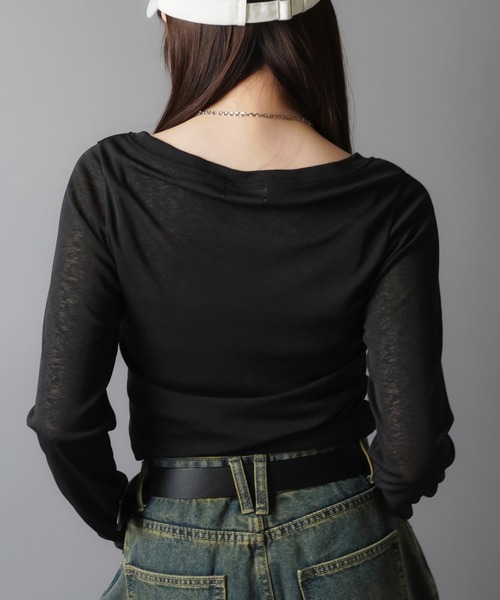 SPINNS(スピンズ)の「程よい透け感*スラブシアー長袖カットソー/OLD(Tシャツ/カットソー・レディース・グレー/オフホワイト/ブラック・ONESIZE)」の15枚目の写真
