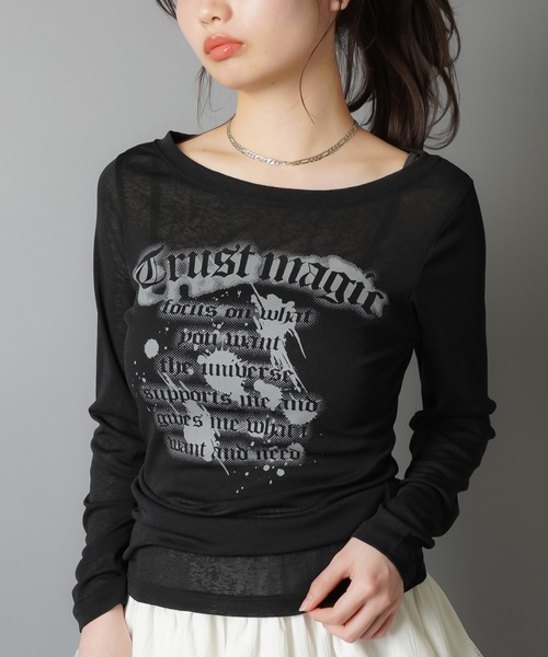 SPINNS(スピンズ)の「程よい透け感*スラブシアー長袖カットソー/OLD(Tシャツ/カットソー・レディース・グレー/オフホワイト/ブラック・ONESIZE)」の9枚目の写真