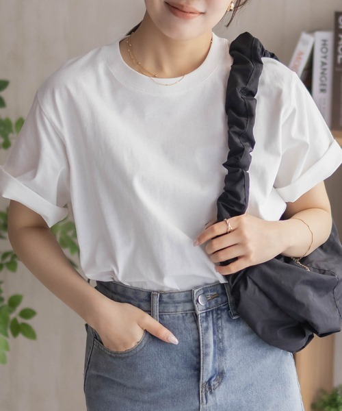 NAVY(ネイビー)の「【 綿100% 】nAvy ベーシックルーズTシャツ(Tシャツ/カットソー・レディース・オフホワイト/ネイビー系/レッド/アクア/ホワイト×ネイビー/チャコール・M/L)」の2枚目の写真