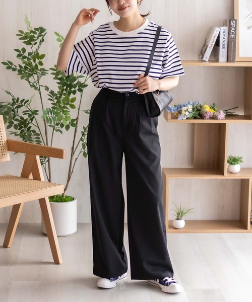 NAVY(ネイビー)の「【 綿100% 】nAvy ベーシックルーズTシャツ(Tシャツ/カットソー・レディース・オフホワイト/ネイビー系/レッド/アクア/ホワイト×ネイビー/チャコール・M/L)」の10枚目の写真