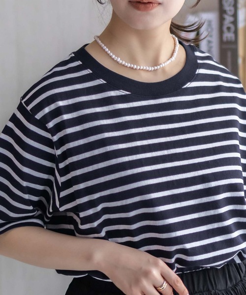 NAVY(ネイビー)の「【 綿100% 】nAvy ベーシックルーズTシャツ(Tシャツ/カットソー・レディース・オフホワイト/ネイビー系/レッド/アクア/ホワイト×ネイビー/チャコール・M/L)」の18枚目の写真