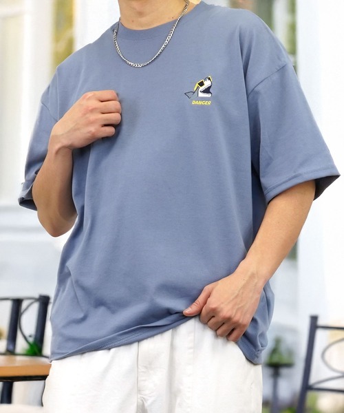 Burner(バーナー)の「【GROOVY STORE】アニマル 刺繍ワイドTシャツ 吸水速乾 UVカット(Tシャツ/カットソー・メンズ・スミクロ/ネイビー/ホワイト/サーモンピンク/ブラック/ブラック系その他2/グレイッシュベージュ/ホワイト系その他2/ダークグリーン/ブルー/イエロー/ミント/ホワイト系その他3/ホワイト系その他4/ダークグリーン系2/キナリ/グレイッシュブルー/ブラック系その他3・M/L/LL)」の16枚目の写真