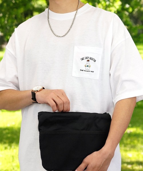 Burner(バーナー)の「【GROOVY STORE】アニマル 刺繍ワイドTシャツ 吸水速乾 UVカット(Tシャツ/カットソー・メンズ・スミクロ/ネイビー/ホワイト/サーモンピンク/ブラック/ブラック系その他2/グレイッシュベージュ/ホワイト系その他2/ダークグリーン/ブルー/イエロー/ミント/ホワイト系その他3/ホワイト系その他4/ダークグリーン系2/キナリ/グレイッシュブルー/ブラック系その他3・M/L/LL)」の5枚目の写真