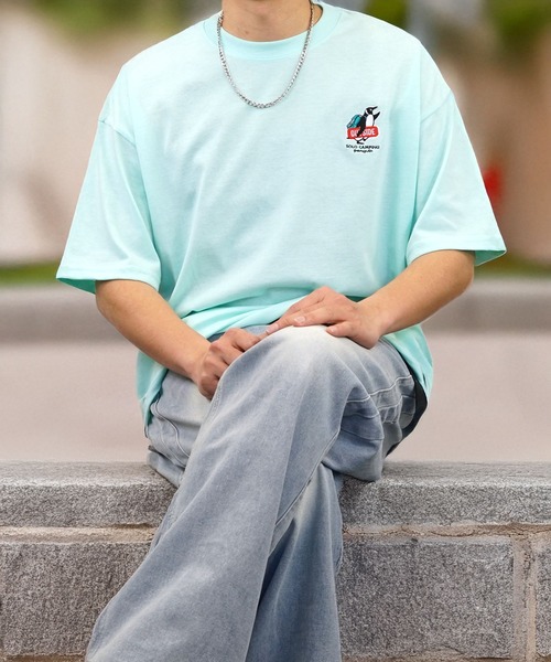 Burner(バーナー)の「【GROOVY STORE】アニマル 刺繍ワイドTシャツ 吸水速乾 UVカット(Tシャツ/カットソー・メンズ・スミクロ/ネイビー/ホワイト/サーモンピンク/ブラック/ブラック系その他2/グレイッシュベージュ/ホワイト系その他2/ダークグリーン/ブルー/イエロー/ミント/ホワイト系その他3/ホワイト系その他4/ダークグリーン系2/キナリ/グレイッシュブルー/ブラック系その他3・M/L/LL)」の13枚目の写真