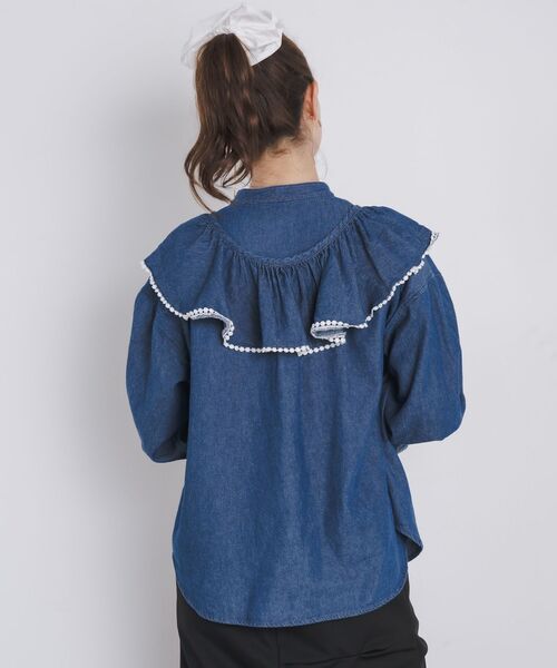 kivi(キヴィ)の「frills denim shirts(シャツ/ブラウス・レディース・ライトブルー/ダークブルー・FREE)」の7枚目の写真